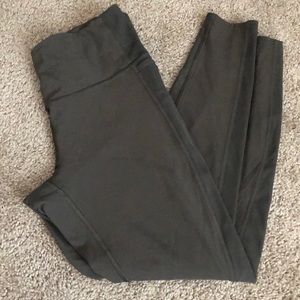 Lululemon Wunder Under high rise leggings